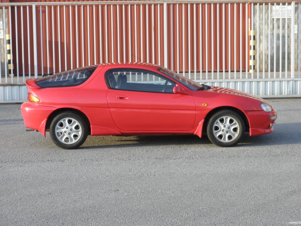 Mazda MX-3 1.8 V6 24v (136 cv) 64.000 kmts